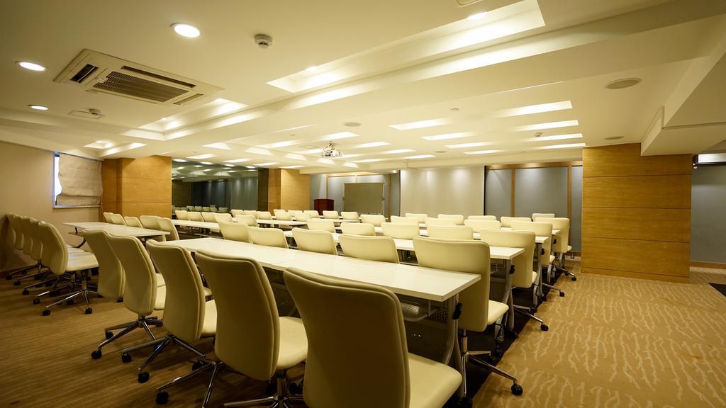 Ji Hotel Guangzhou Yuexiu Park Екстериор снимка